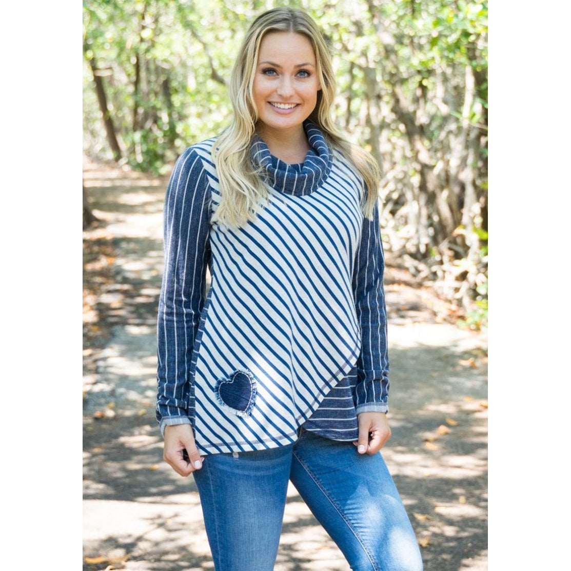 SALE – BLEU BAYOU
